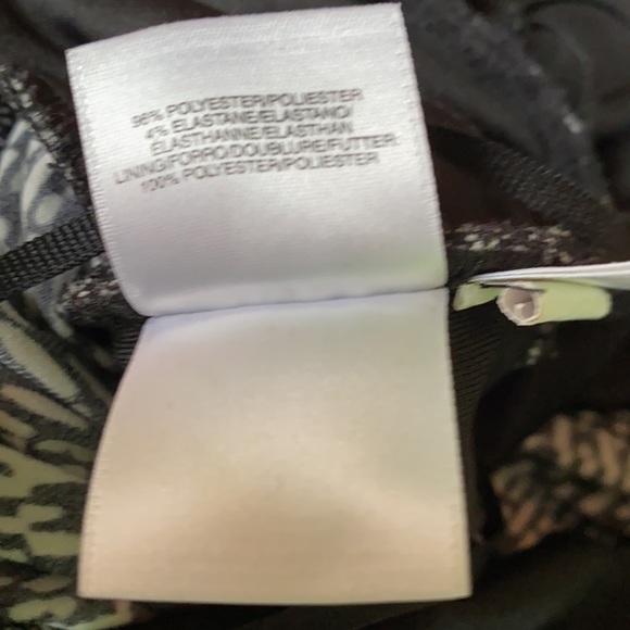 Wrap style dress - Picture 9 of 9